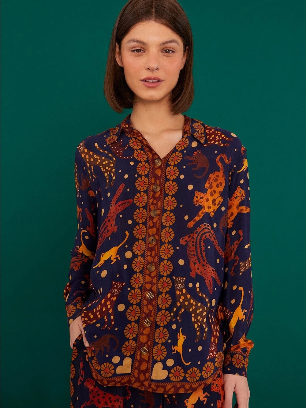 FARM Rio Leopard Forest Button-Down Shirt with Orange & Rust Animal Print Small